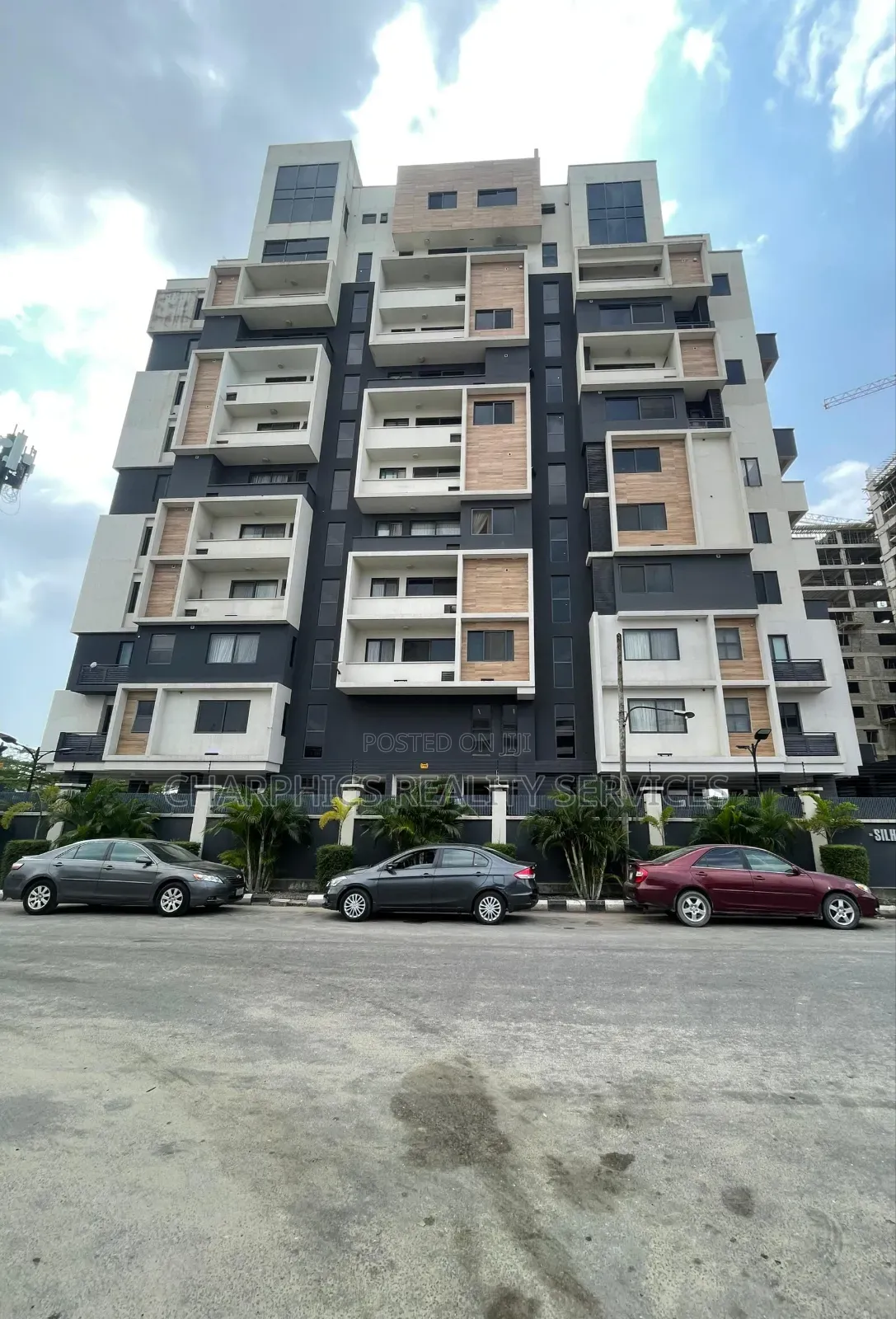 3bdrm Apartment in Victoria Island for sale