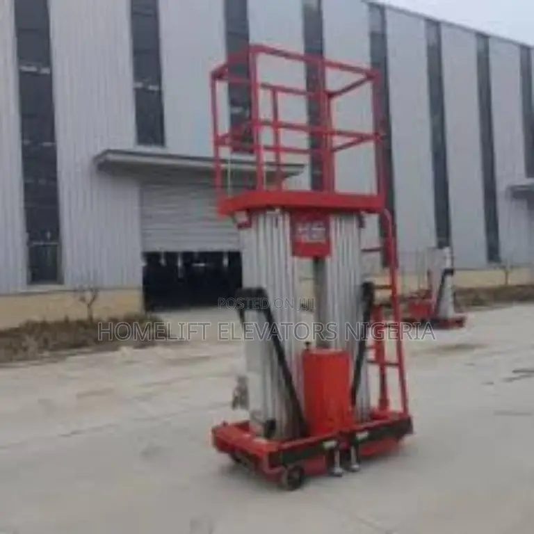 Comfortable Self Propelled Vertical Mast Lift