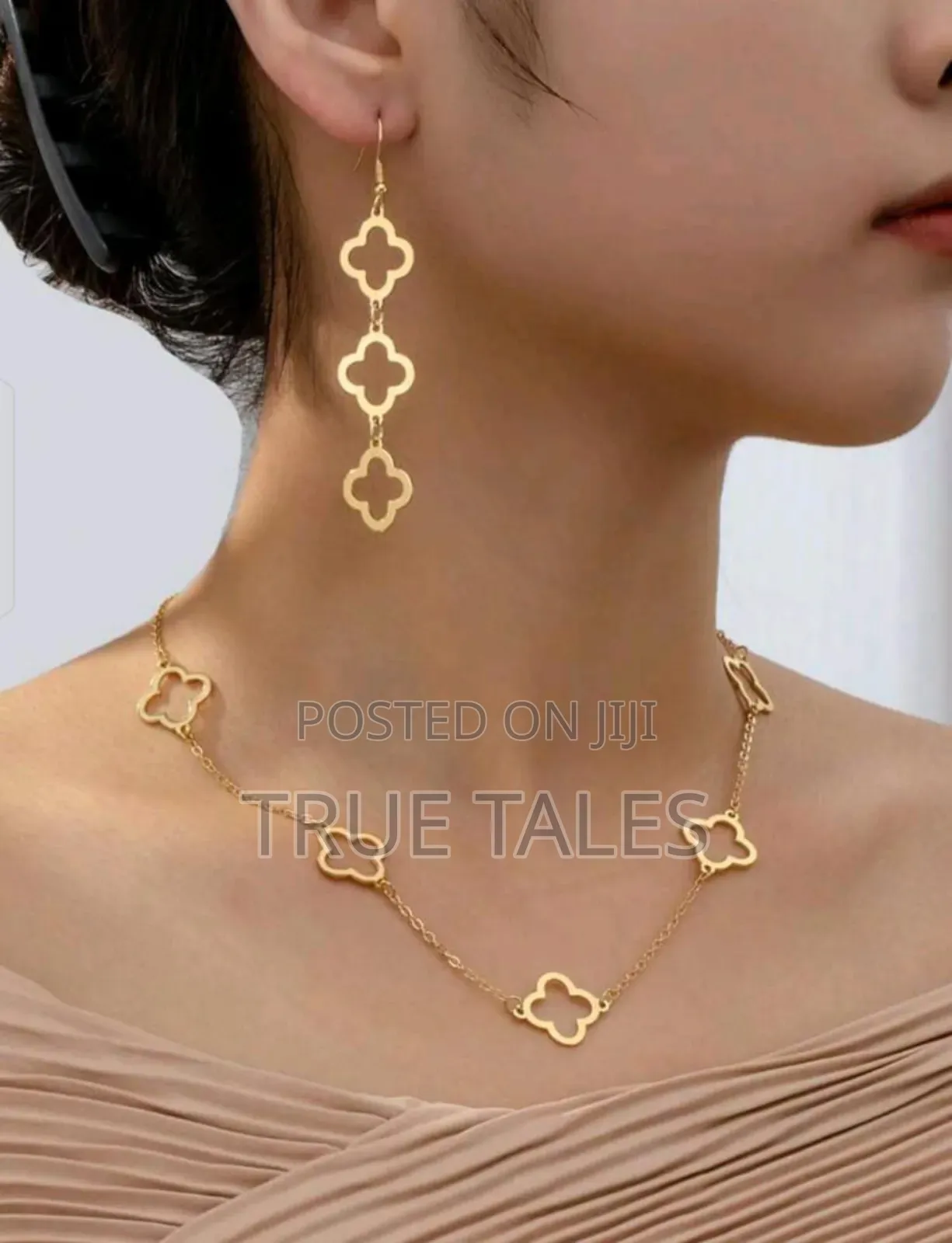 Necklace Earrings Hollow Out Leaf Clover Flower Design Set
