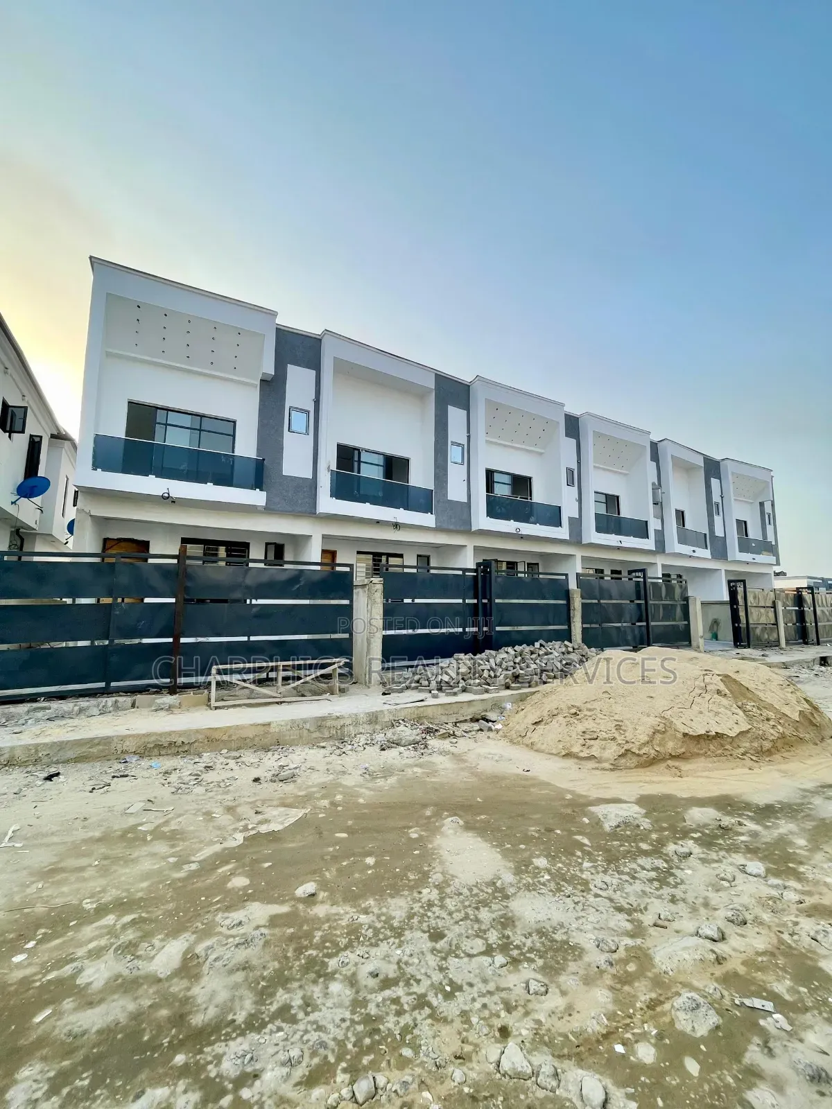4bdrm Duplex in Lekki for sale