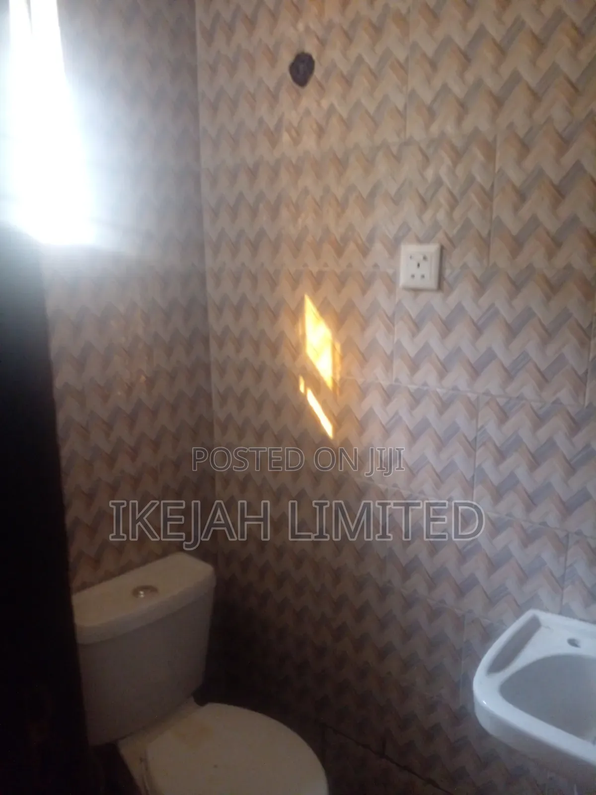 3bdrm Apartment in Ifako-Ogba for rent