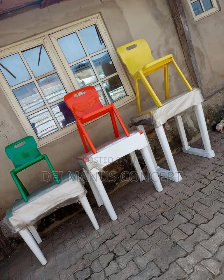 Secondary School Desk and Chair