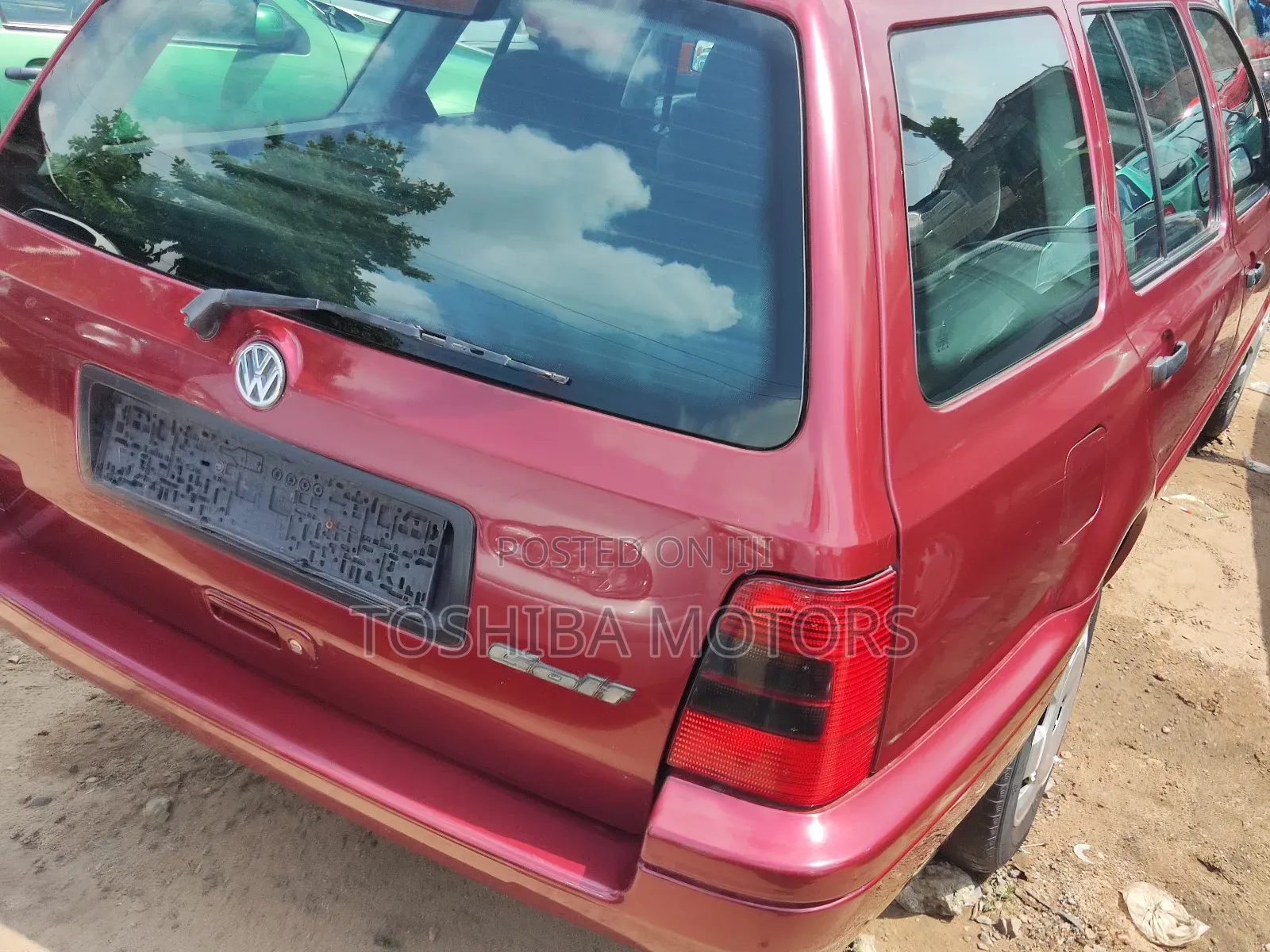 Volkswagen Golf 2003 Red