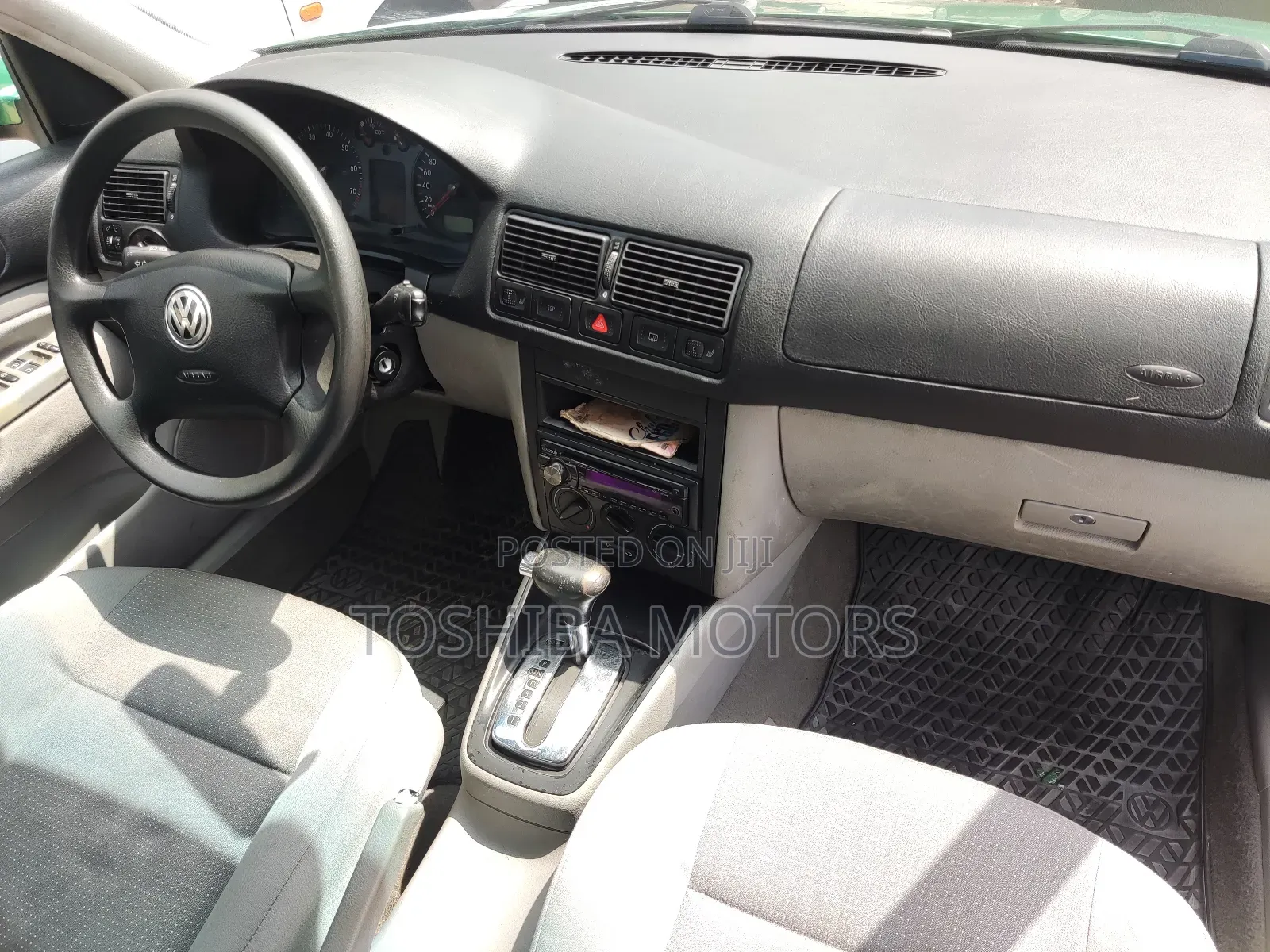 Volkswagen Golf 2006 Green