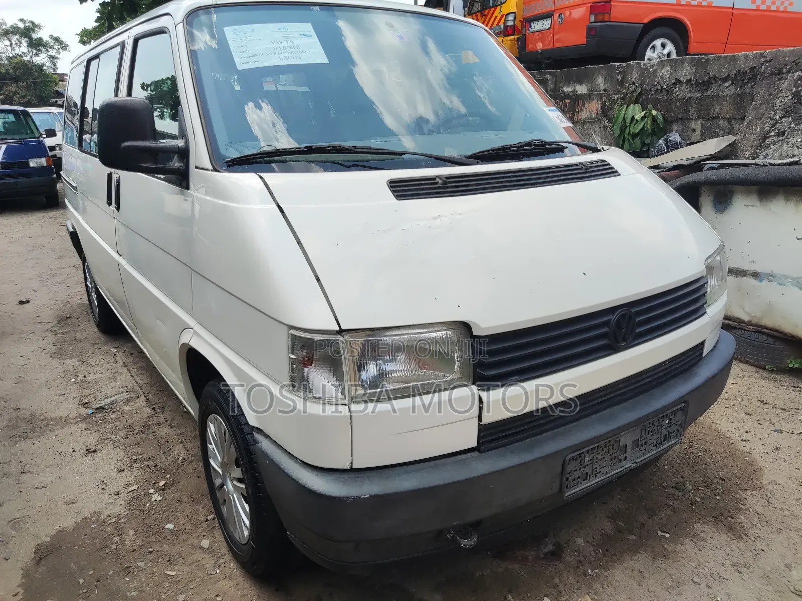 Volkswagen Transporter 2004 White