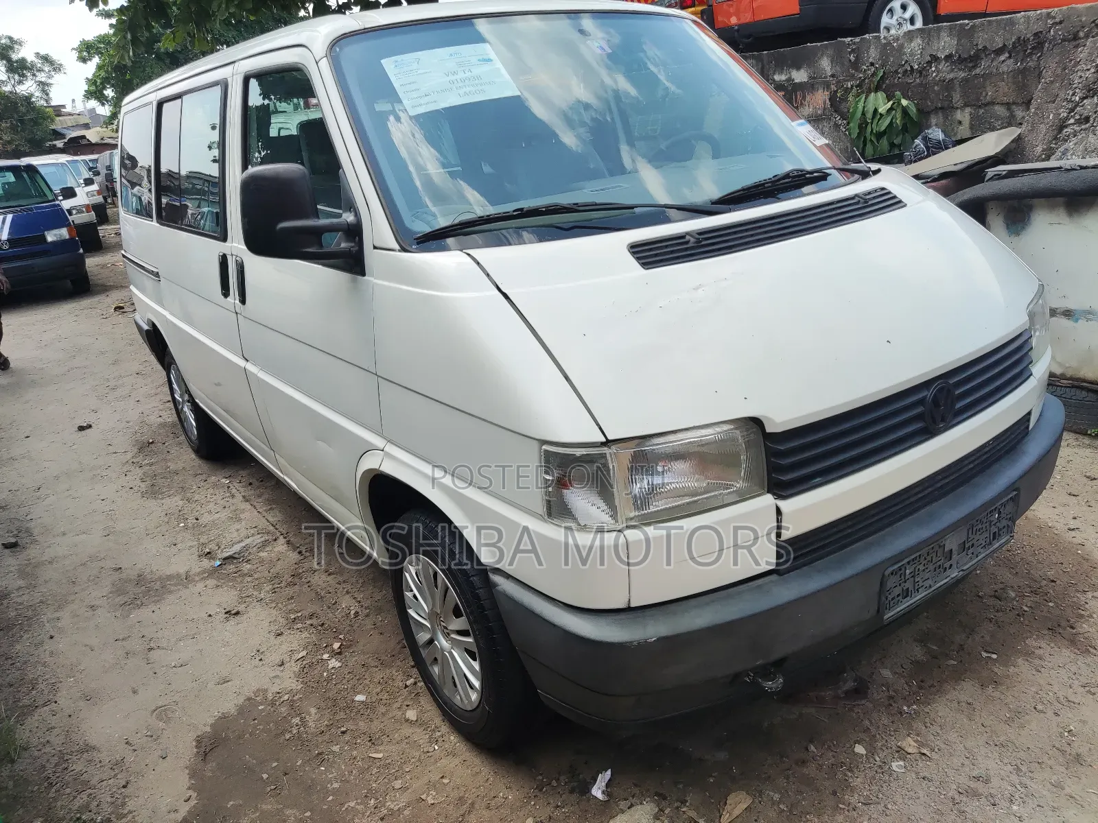 Volkswagen Transporter 2004 White