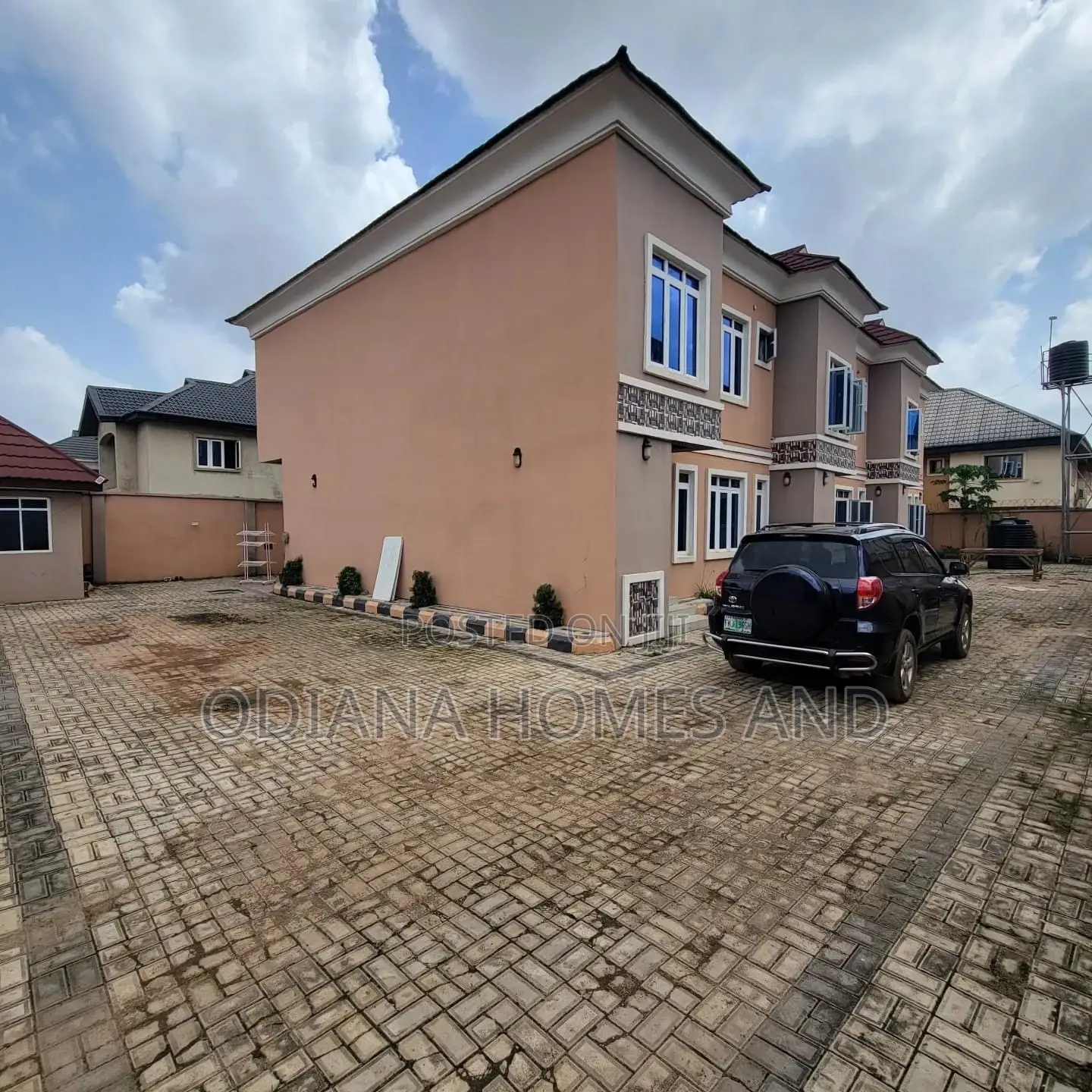9bdrm Duplex in Akala Way, Akobo, for sale
