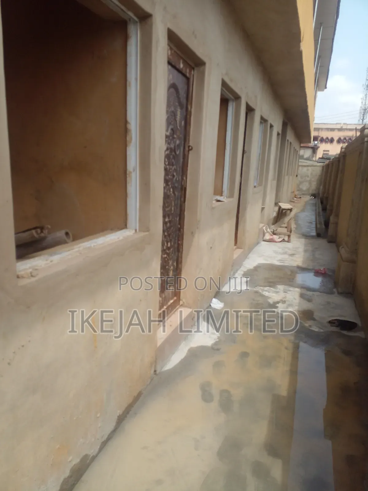 Studio Apartment in Oba Akran for rent