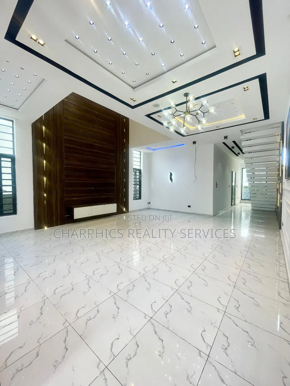 5bdrm Duplex in Ajah for sale