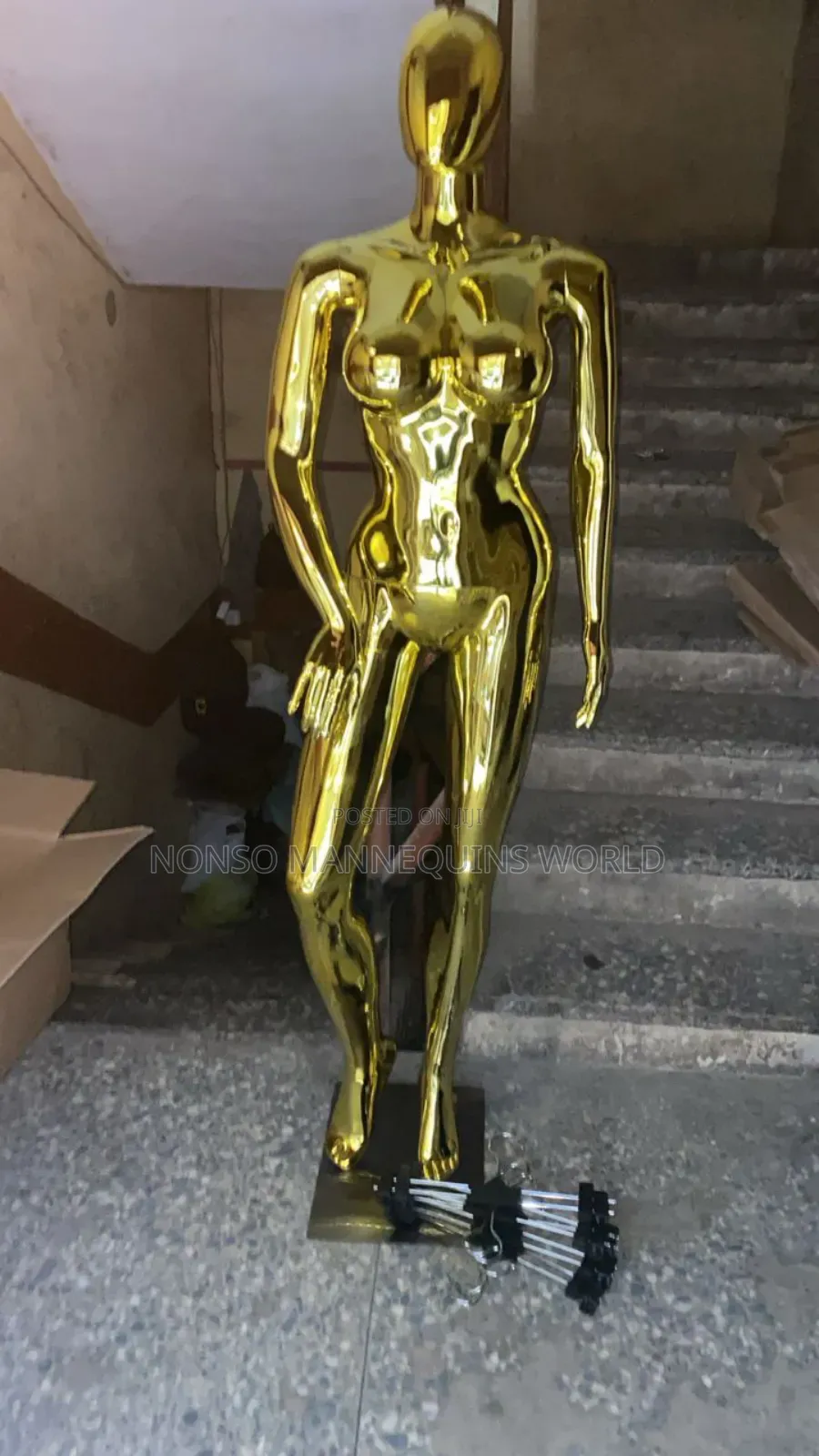 Yellow Gold Size 12 Female Mannequin