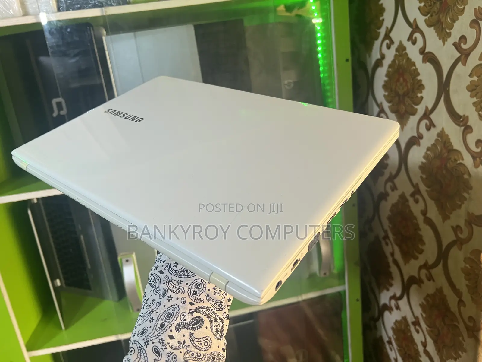 Laptop Samsung NP550P5C 8GB Intel Core I5 HDD 500GB