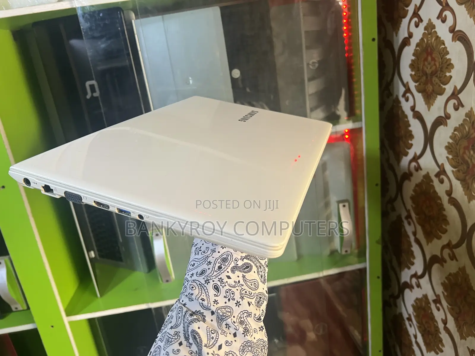 Laptop Samsung NP550P5C 8GB Intel Core I5 HDD 500GB