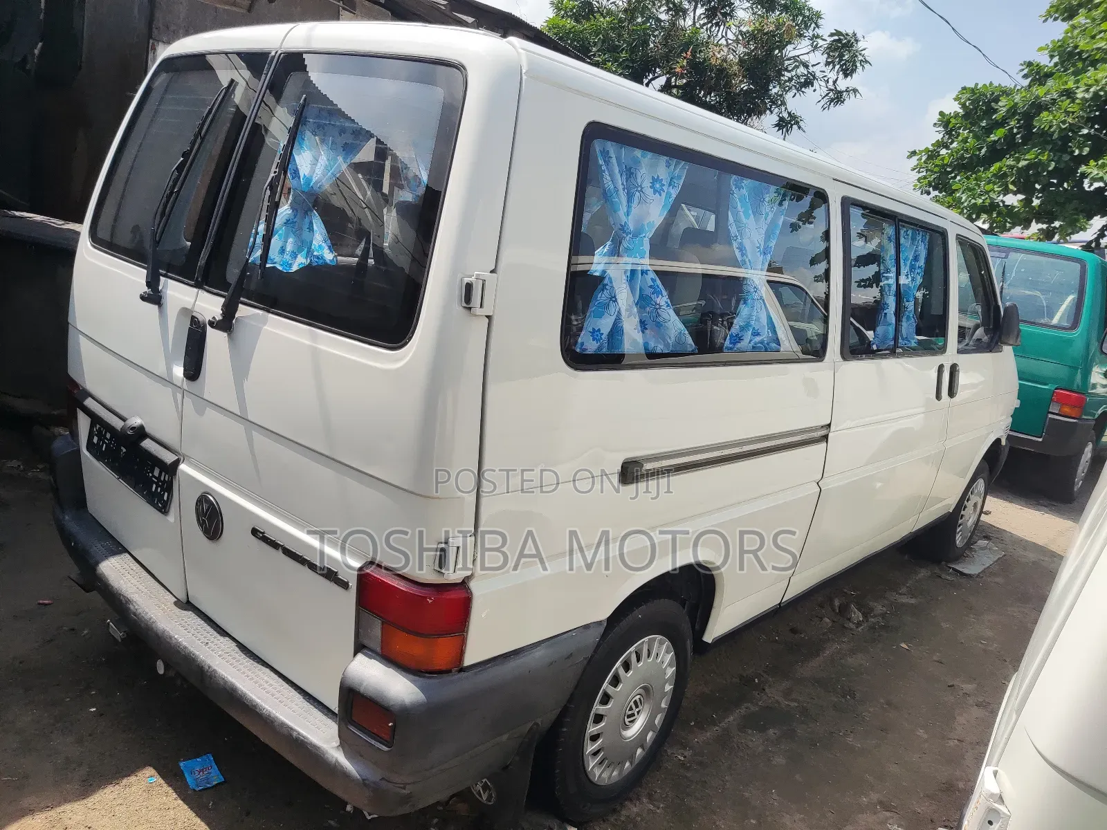 Volkswagen Transporter 2004 White
