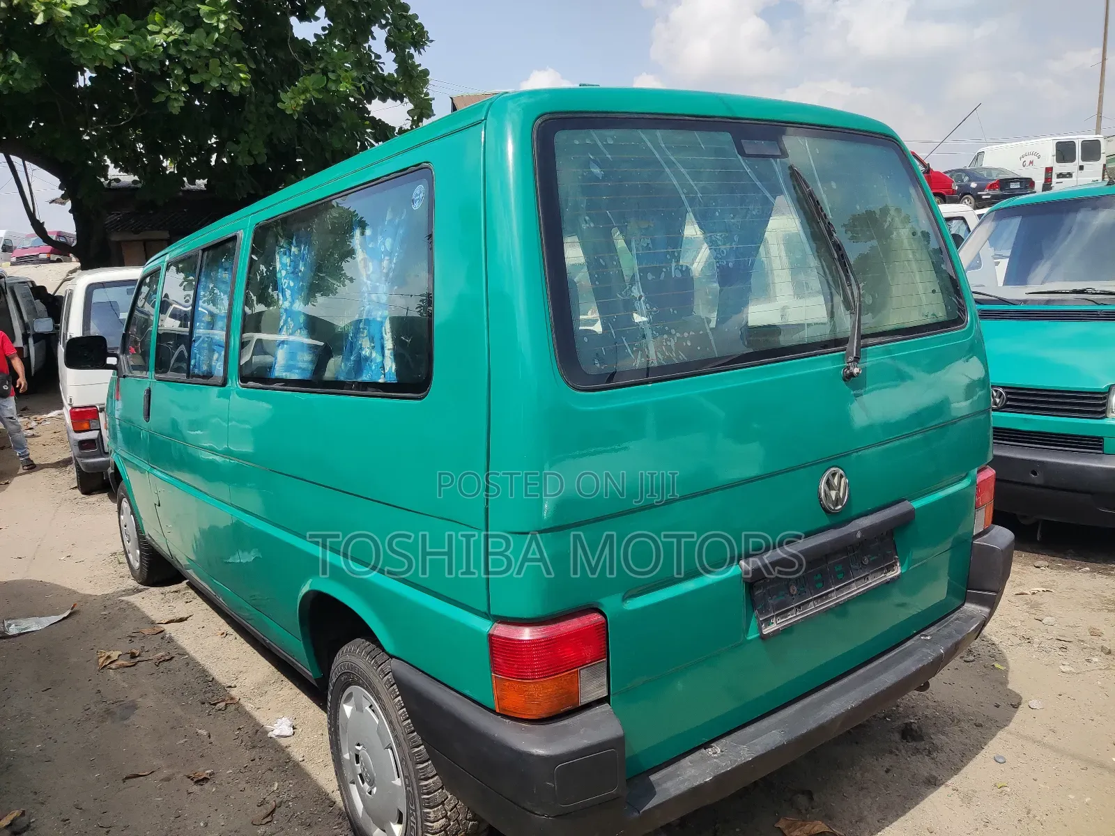 Volkswagen Transporter 2004 Green