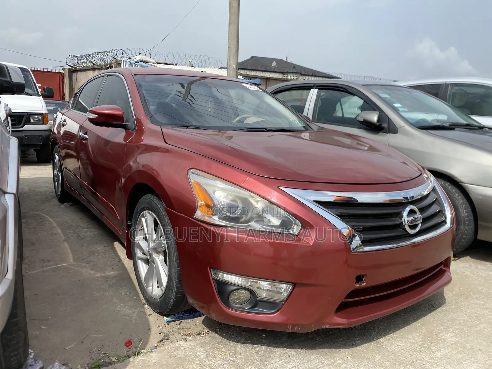 Nissan Altima 2.5 SV 2016 Red
