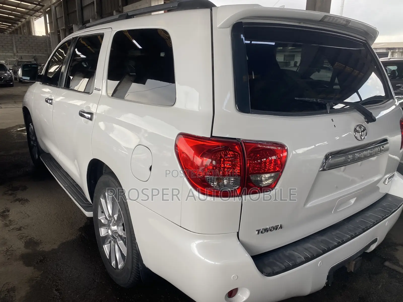 Toyota Sequoia 2010 White