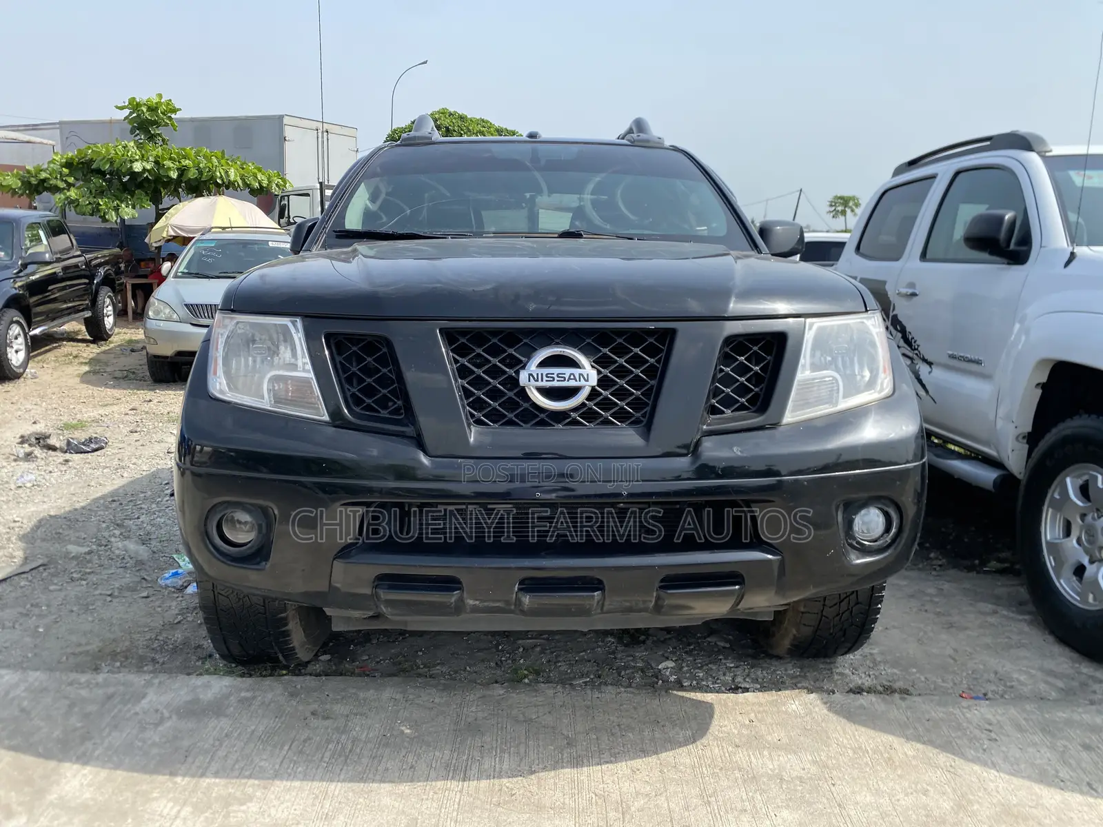 Nissan Frontier Crew Cab PRO-4X 2012 Black