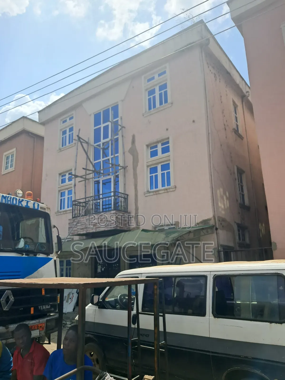 Warehouse for Rent at Tradefair