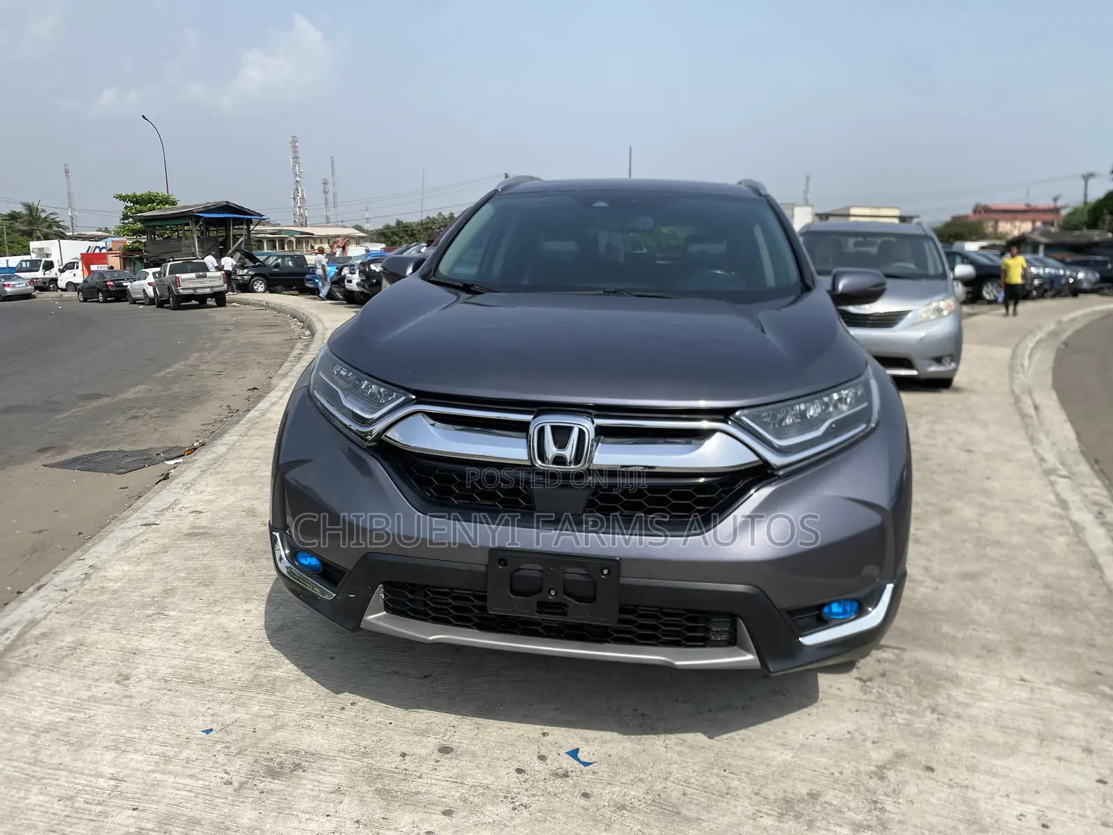 Honda CR-V Touring 4dr SUV AWD (1.5L 4cyl CVT) 2017 Gray