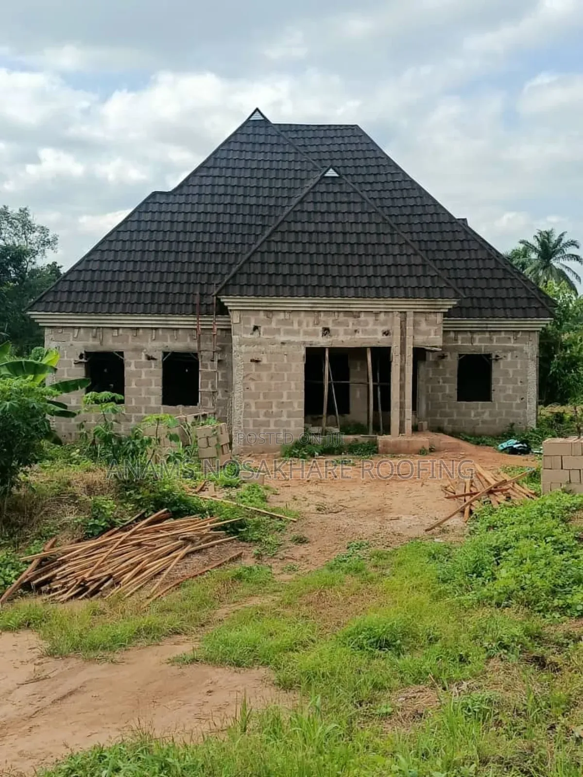Strong Roofing Woods