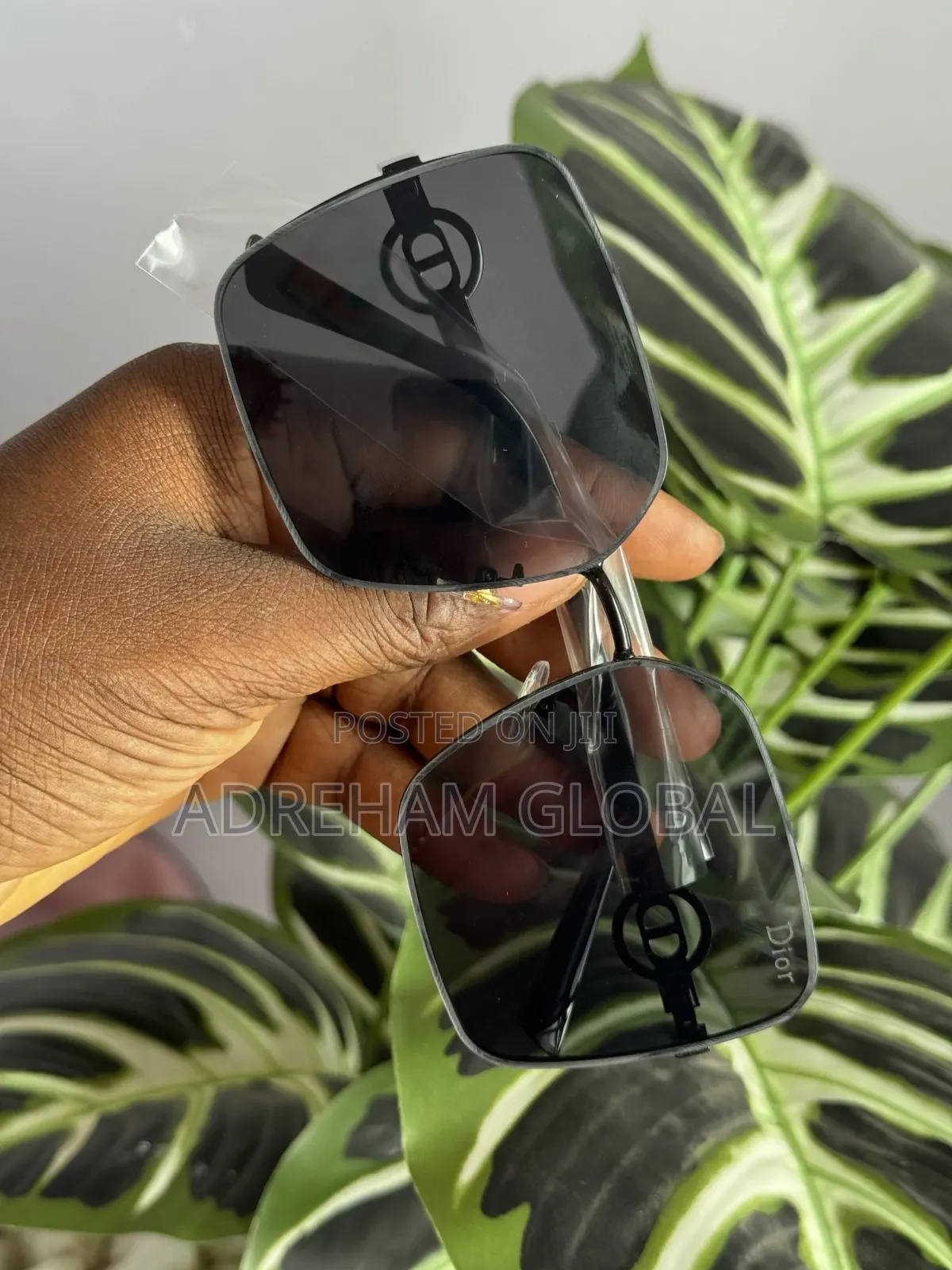 Ladies Designer Fashion Sunglass/Sunshade