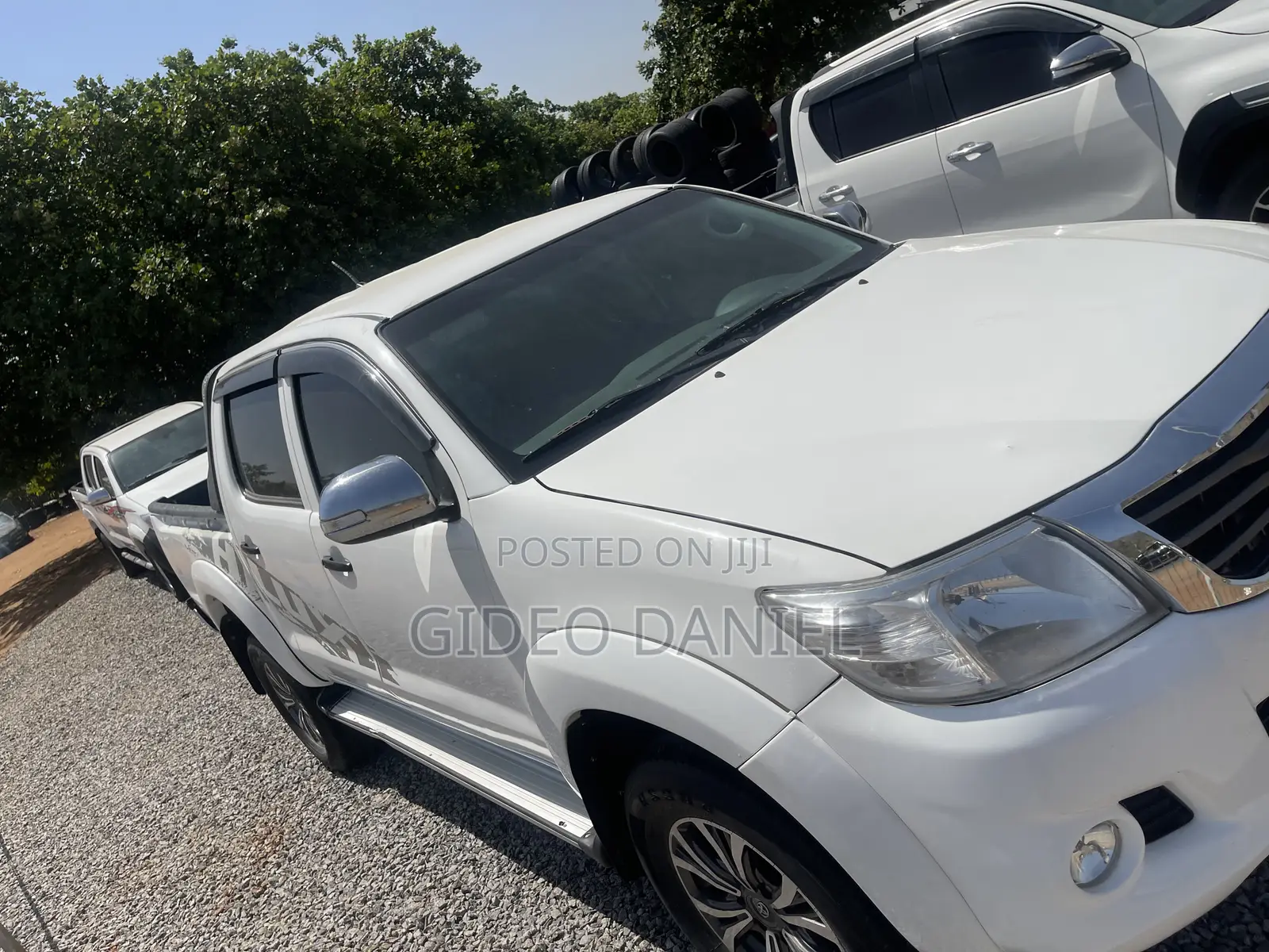 Toyota Hilux SR5 2013 White