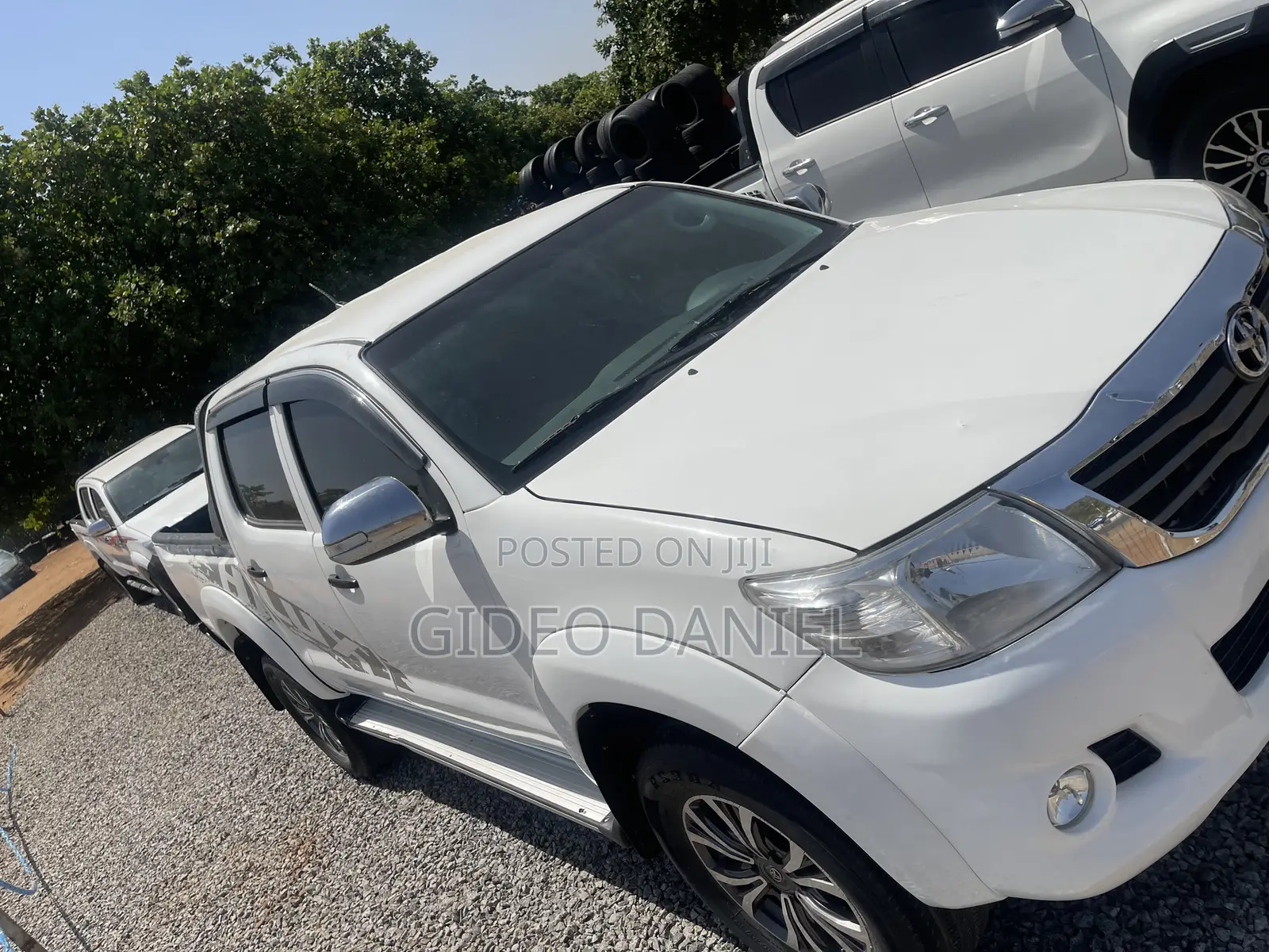 Toyota Hilux SR5 2013 White