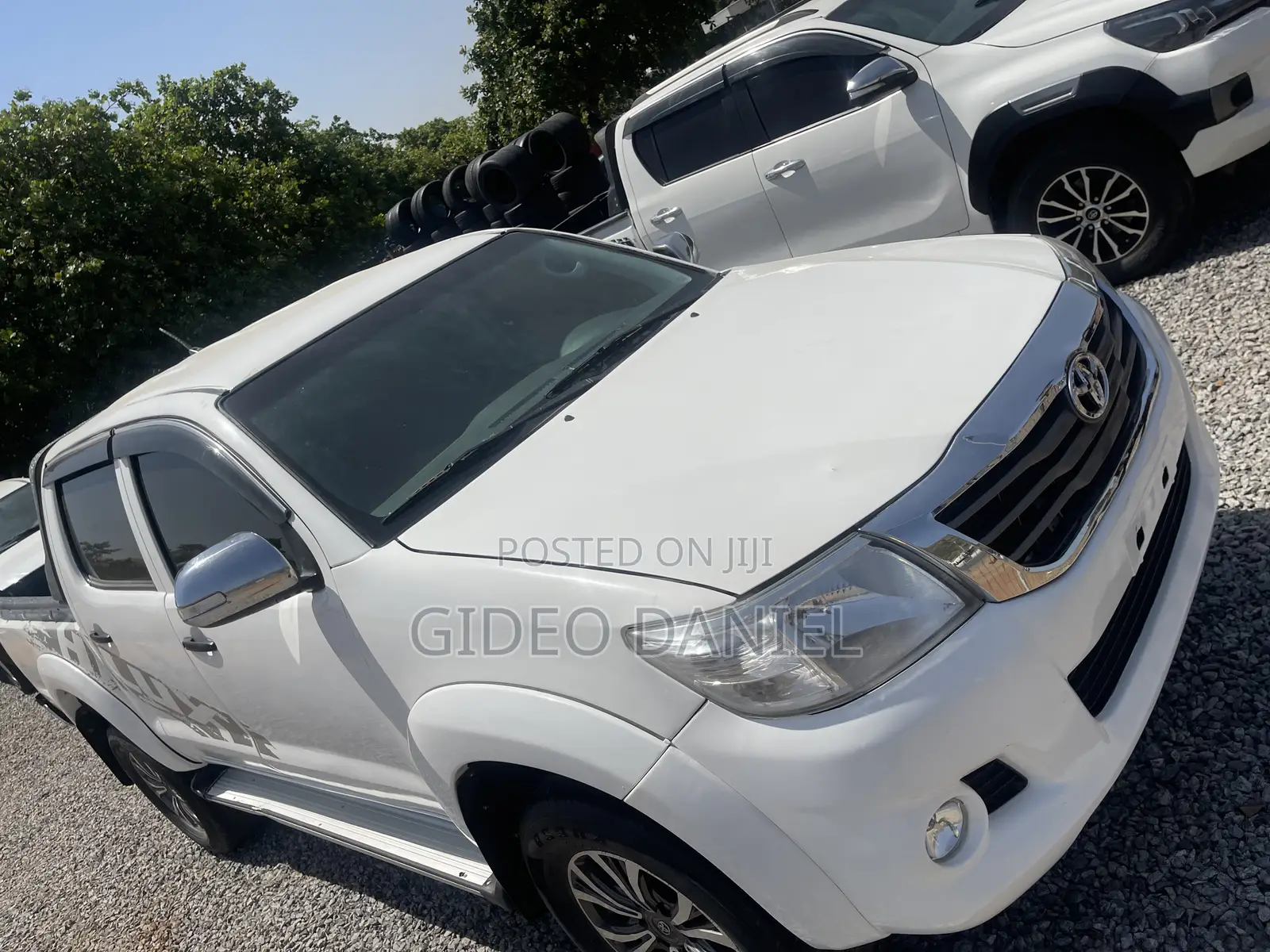 Toyota Hilux SR5 2013 White