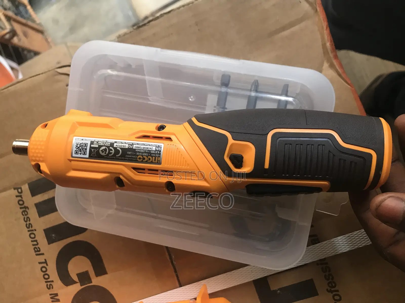 Lithium-Ion Cordless Screwdriver