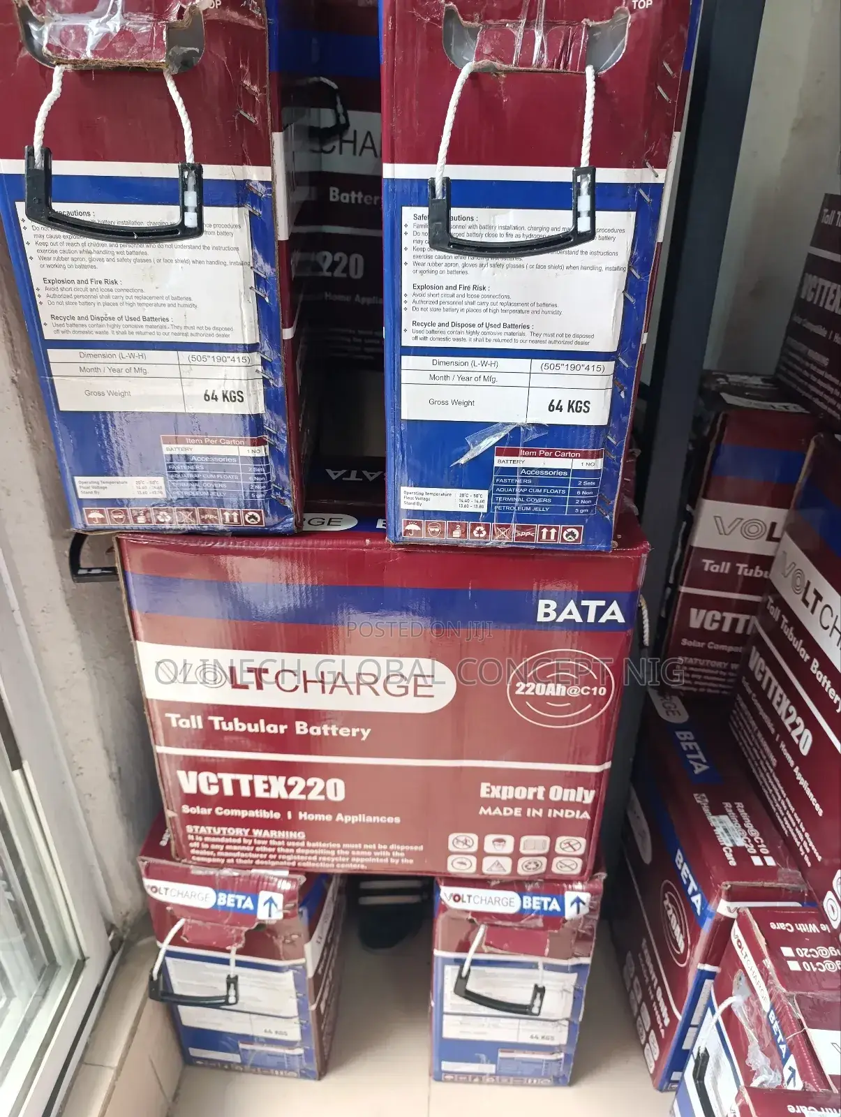 230 Ah 12 v Volt Charge Tall Tubular Solar Battery