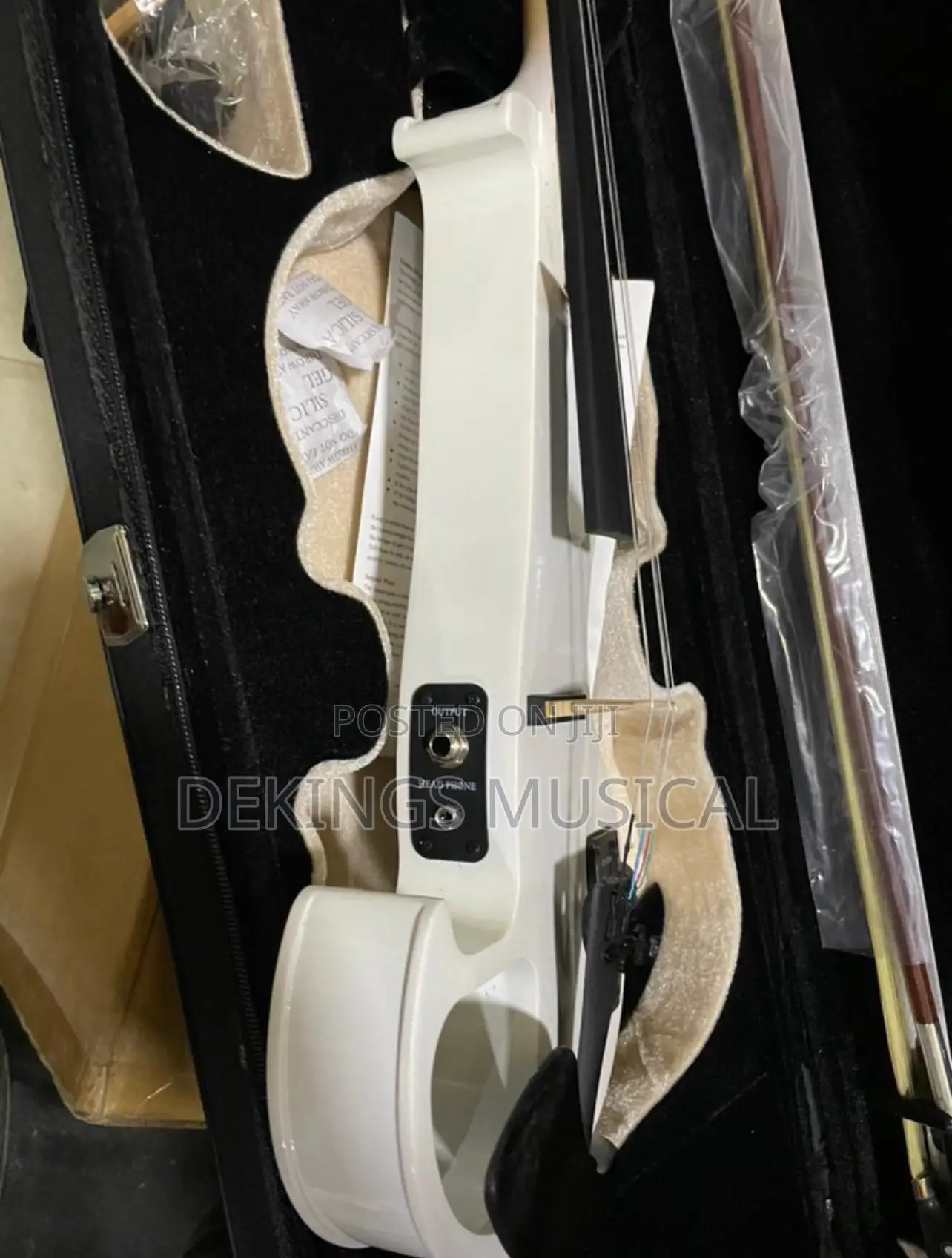 Hallmark Electric Violin 4/4 Professional