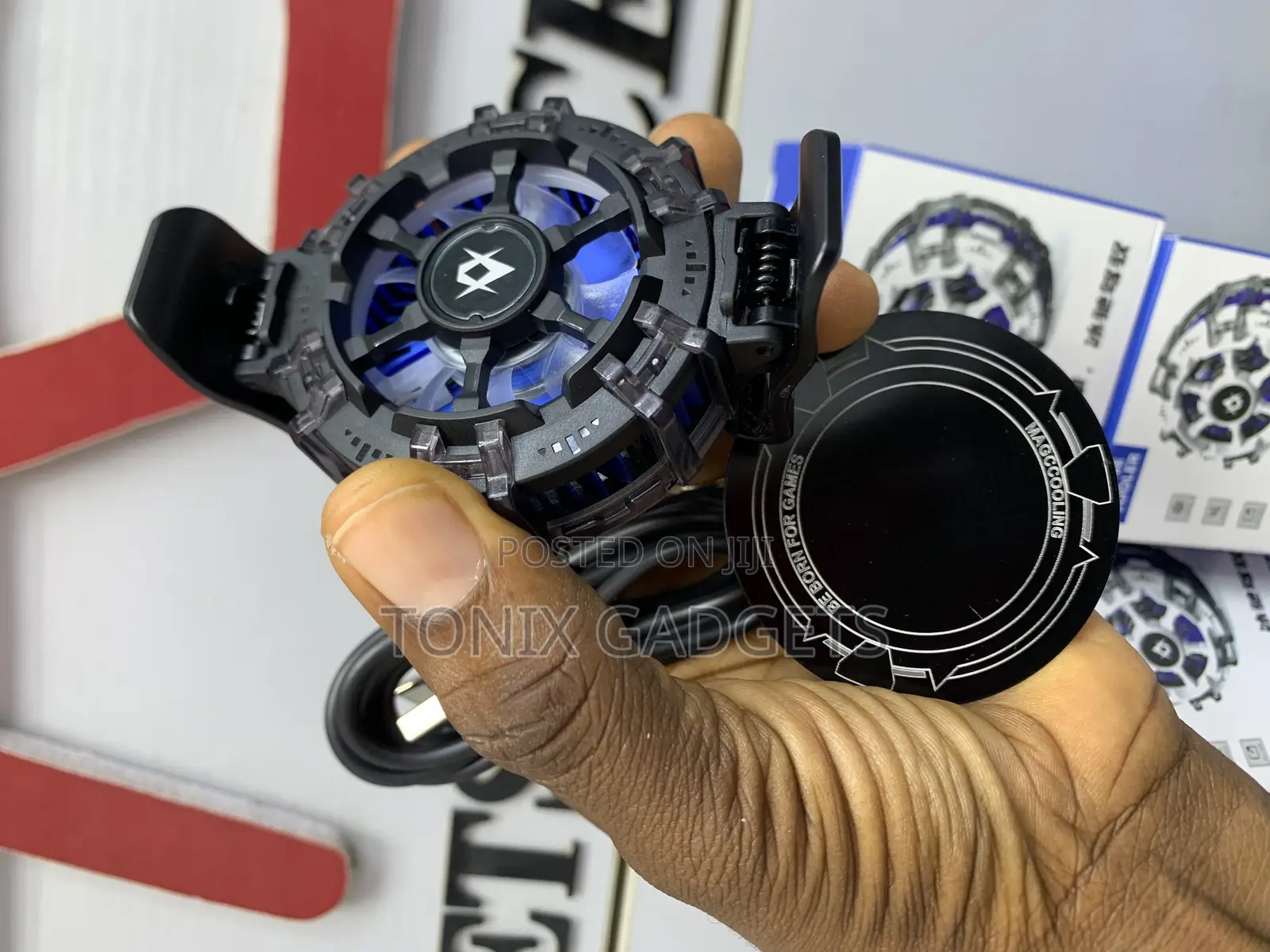 Magnetic Mobile Phone Cooler/Ice With Detachable Clip