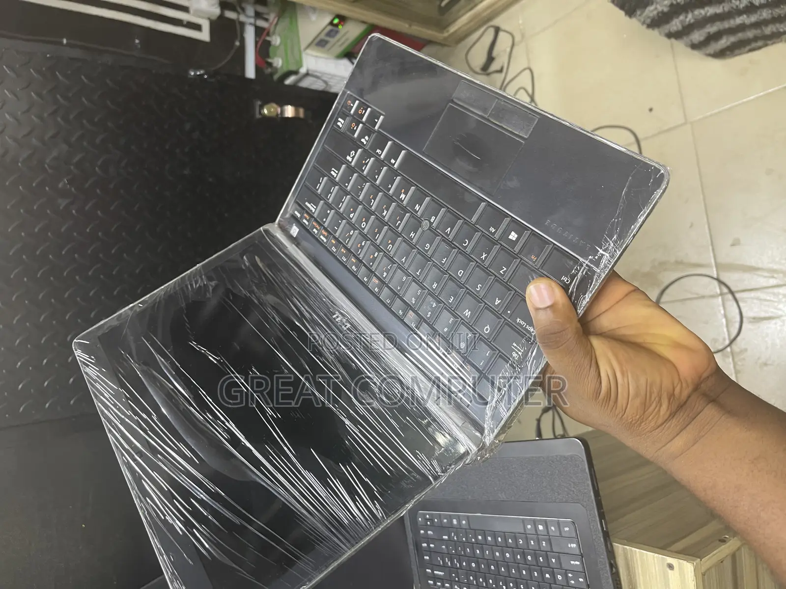 New Laptop Dell Latitude E6220 4GB Intel Core I5 SSD 320GB