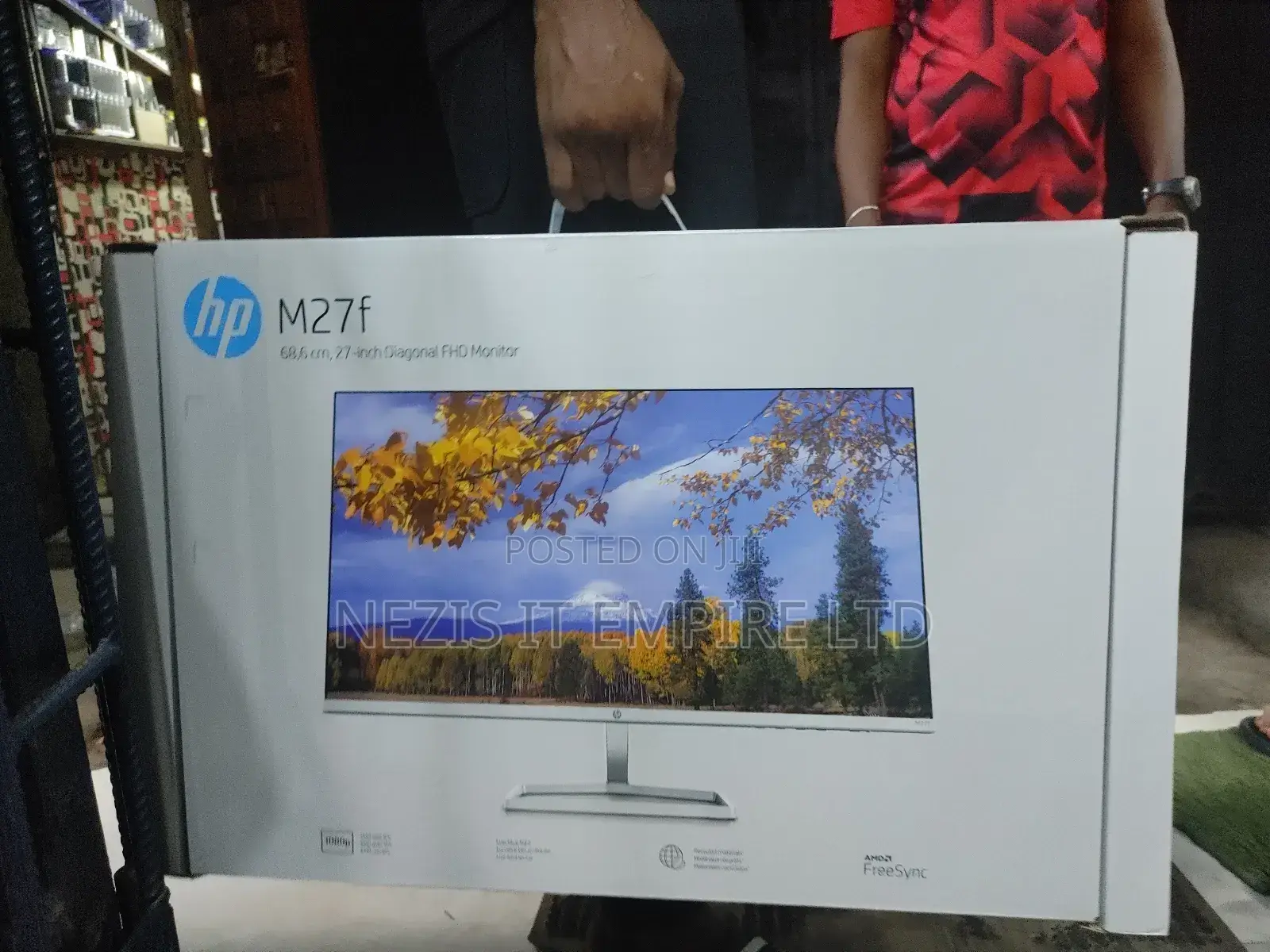 HP Monitor M27f