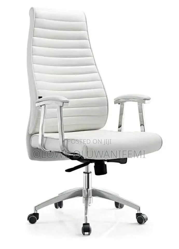 Executive Office Chair (Line Chair)