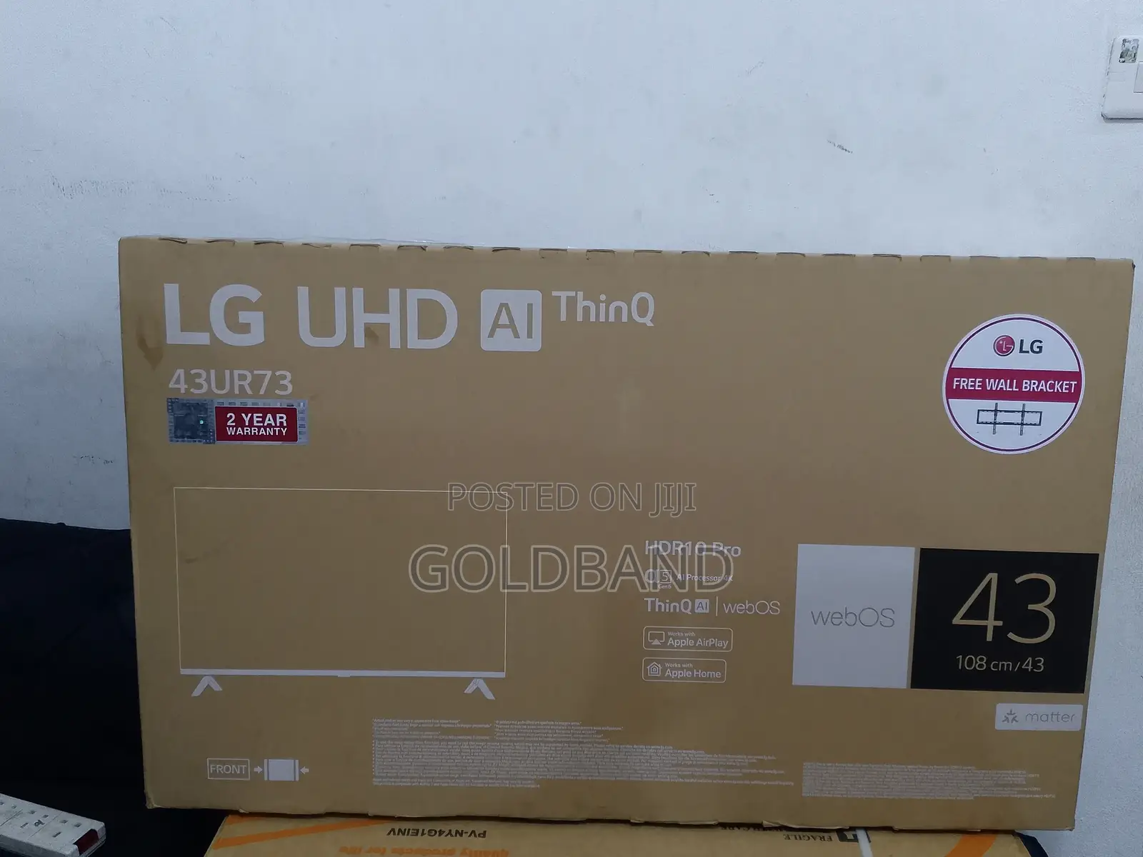 LG 43" 43ur73 Series Uhd Ergonomic Smart TV