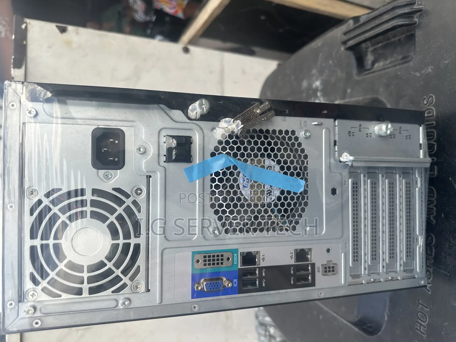 Server HP ProLiant ML30 G10 E-2224 8GB Intel Xeon HDD 1T