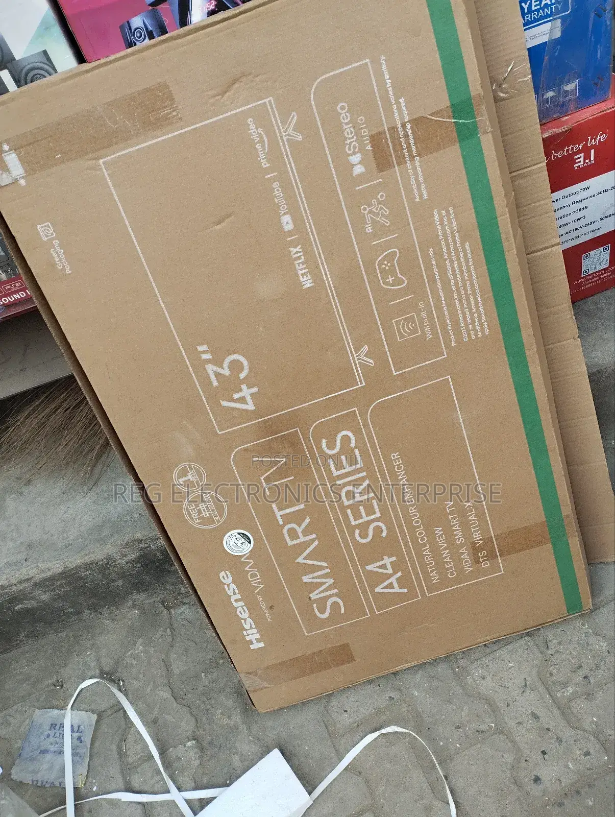 Smart Television 43 Inches Hisense Product