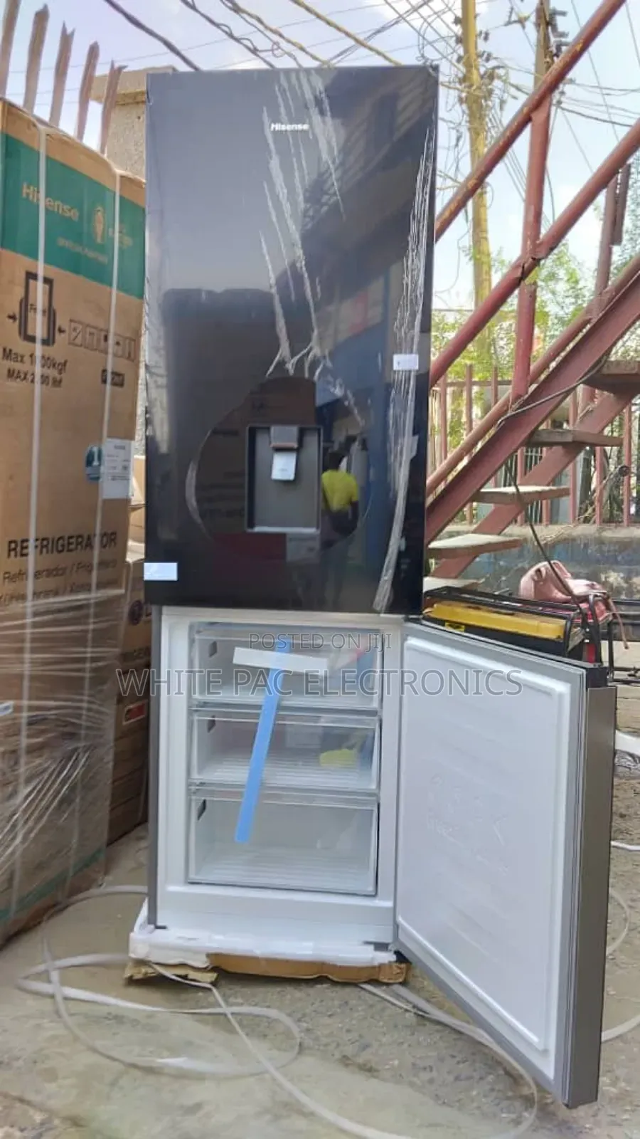 New Hisense Fridge 350_litre Double Door Glass > Dispenser