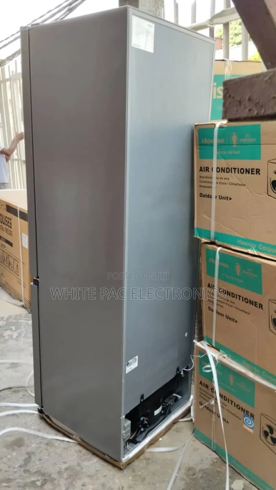 New Hisense Fridge 350_litre Double Door Glass > Dispenser