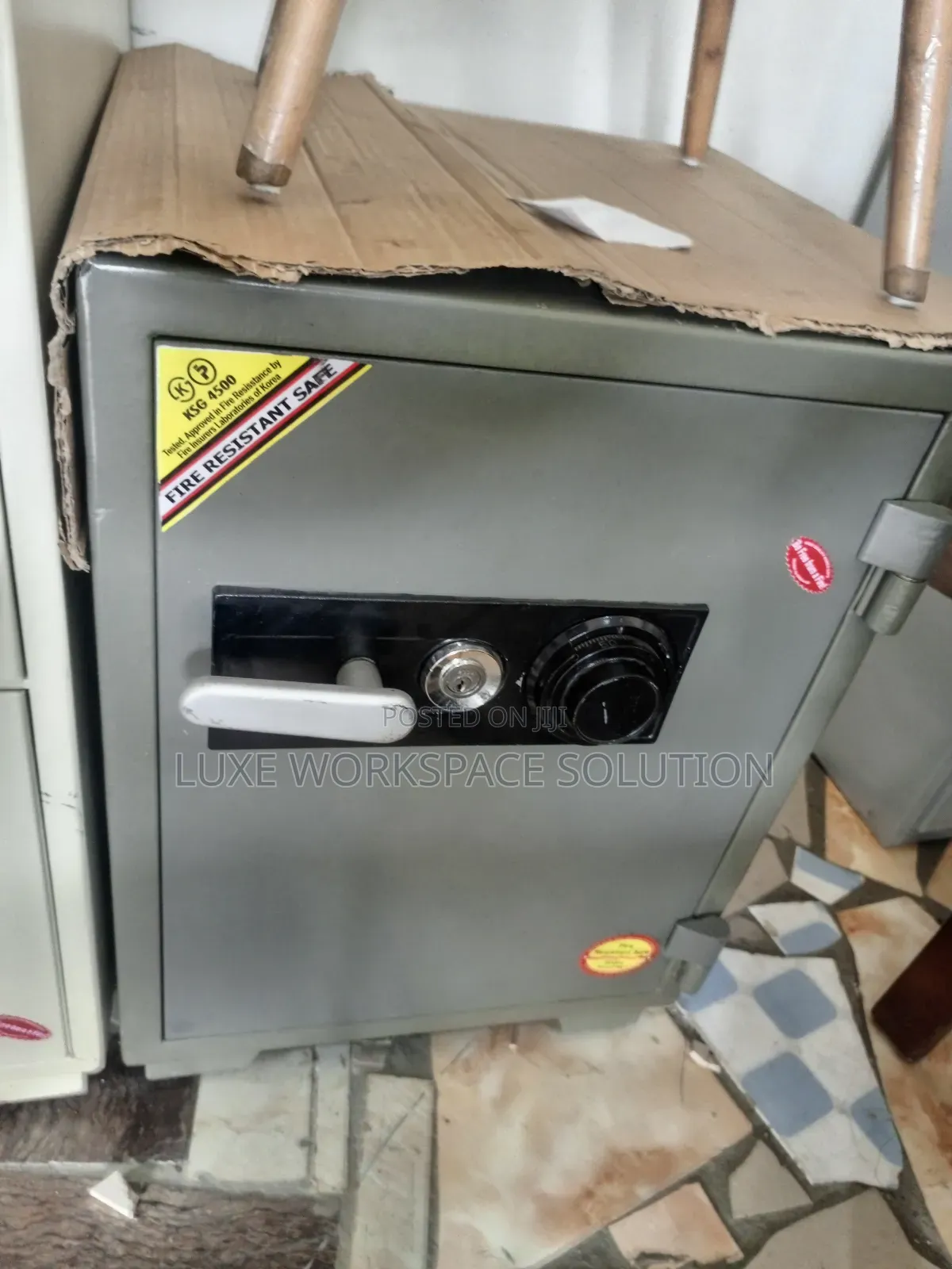 Gubabi Medium Size Fireproof Safe