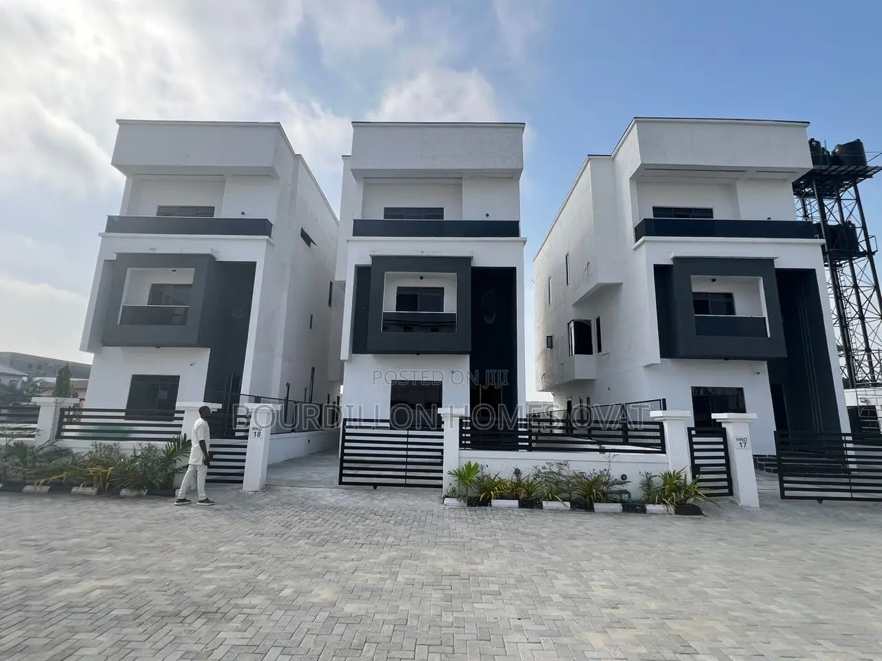 5bdrm Duplex in Ikate for sale