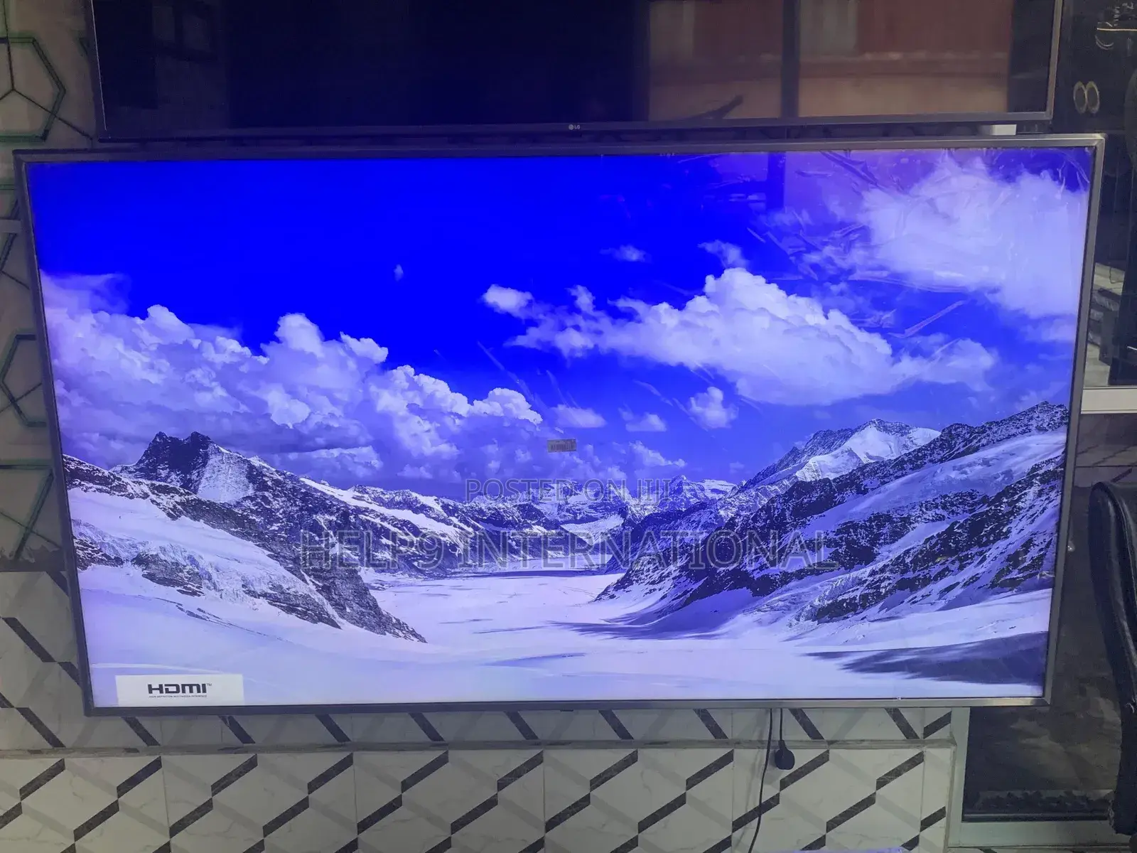 High-End 86" Lg Ai Thinq Powered Smart Tv With Active HDR