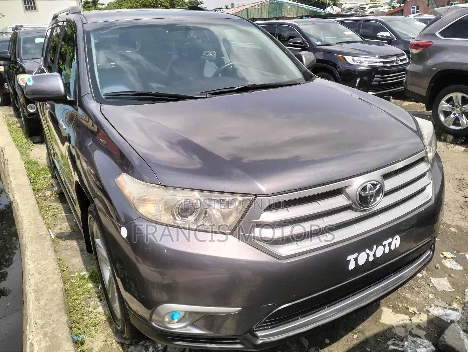 Toyota Highlander Limited 3.5l 4WD 2013 Gray