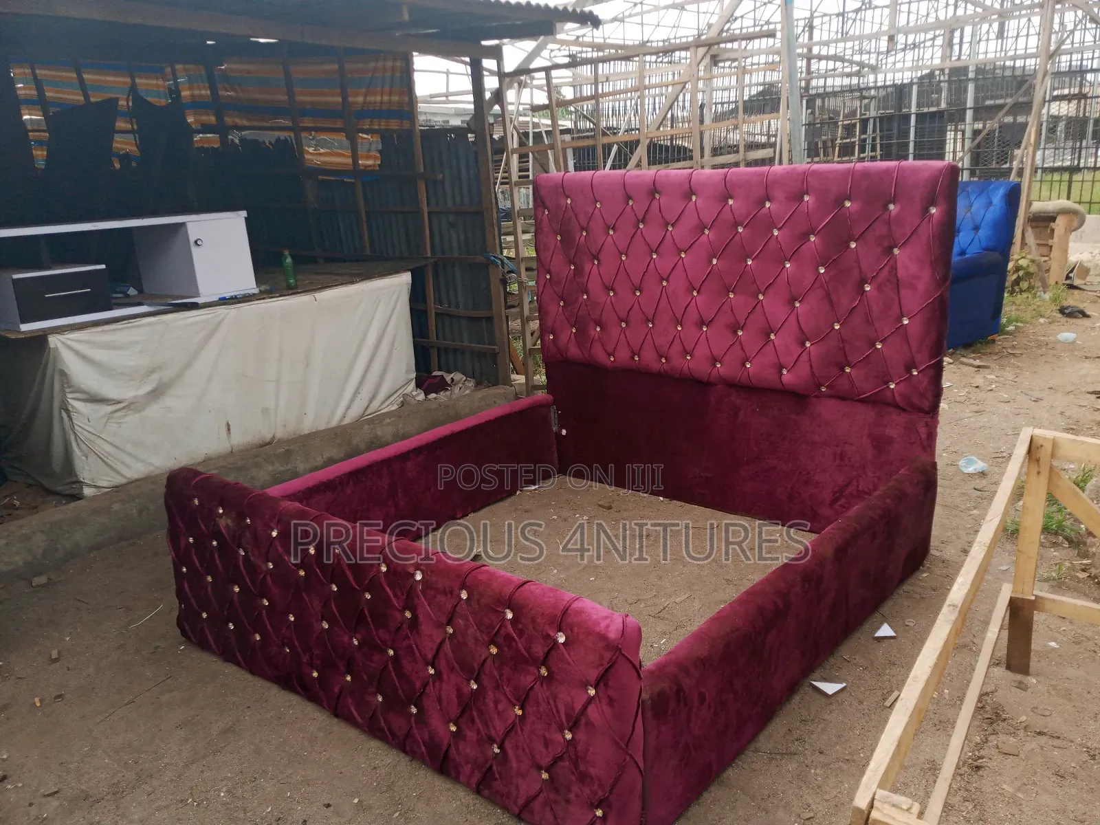6×6 Bed Stand