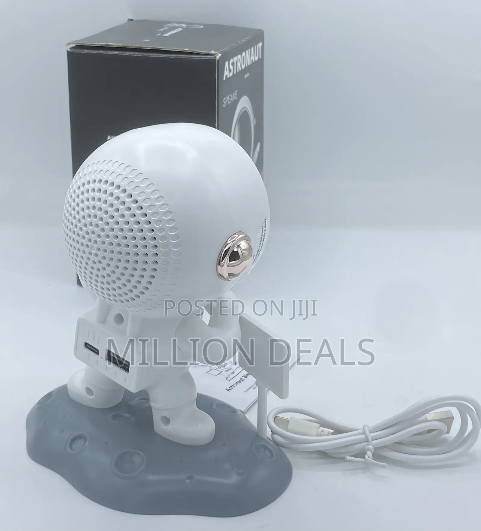 Mini Astronaut Bluetooth Speaker