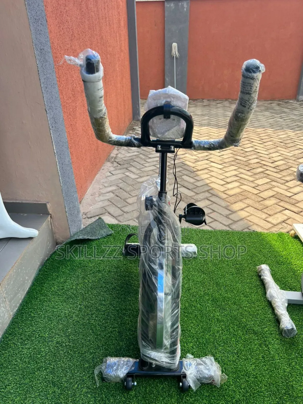 Spinning Exercise Bike