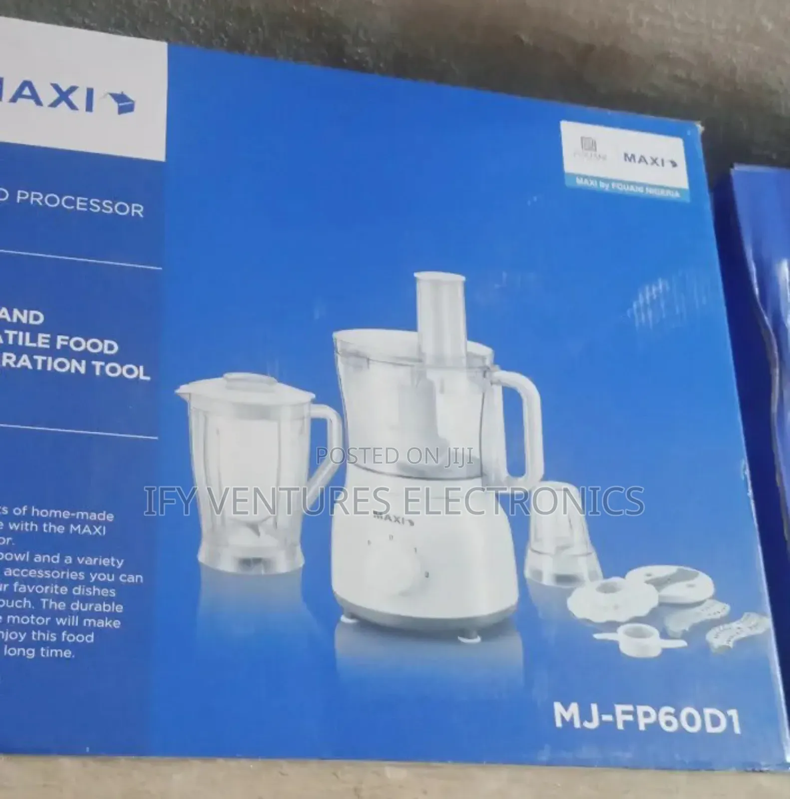 800w Maxi Food Processor, White Color, 1.5 Liters.