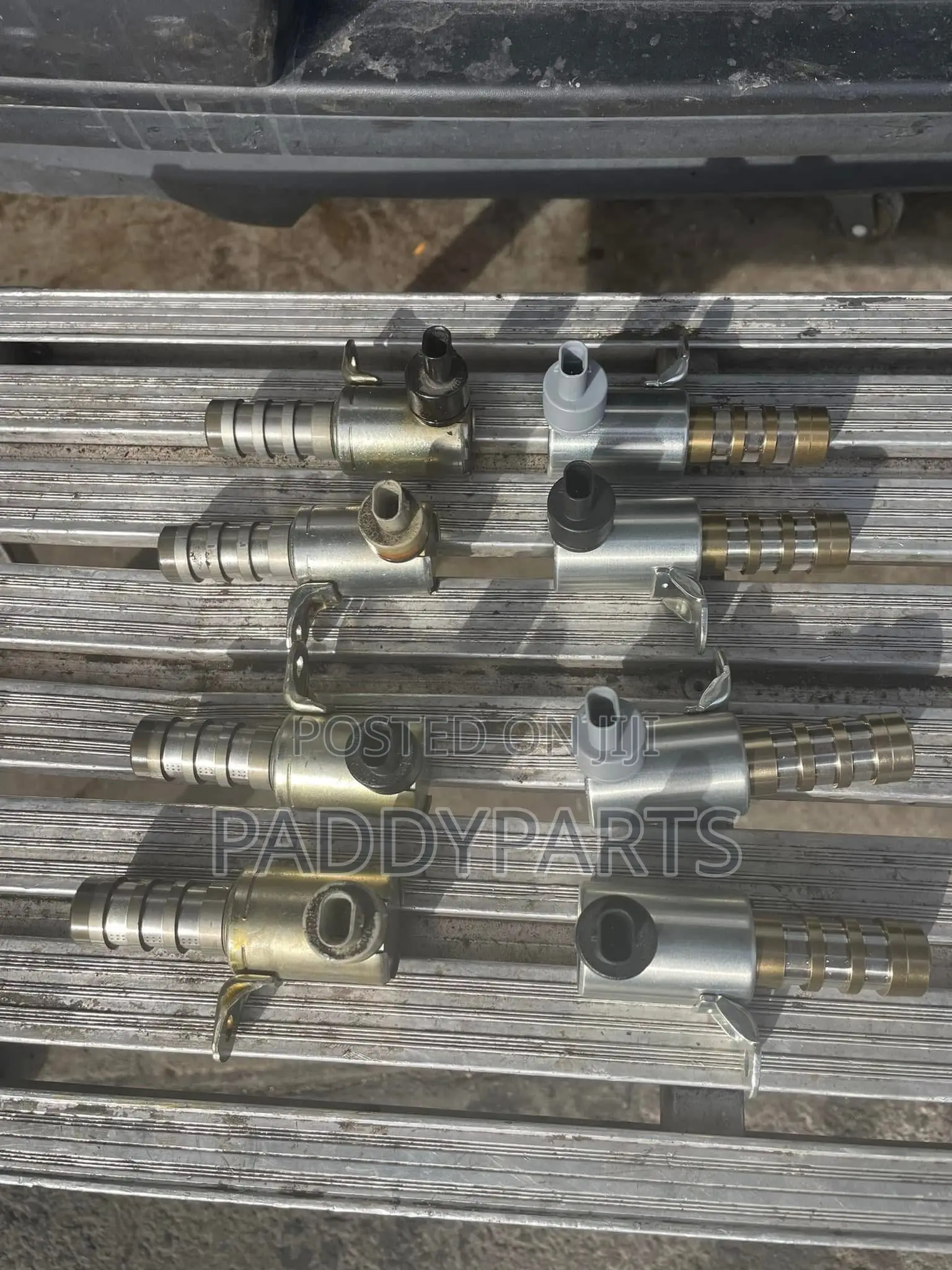 Ford Taurus VVT Solenoid Sensor
