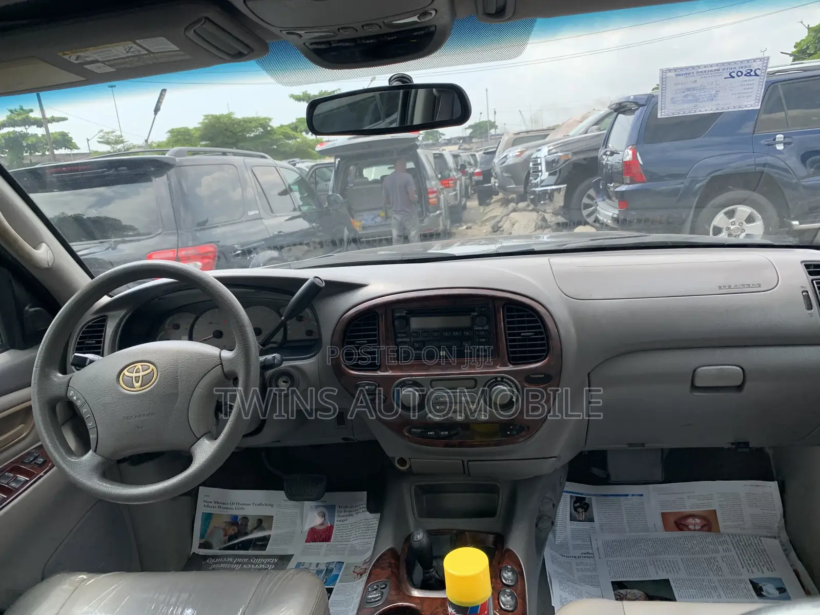 Toyota Sequoia 2004 Black